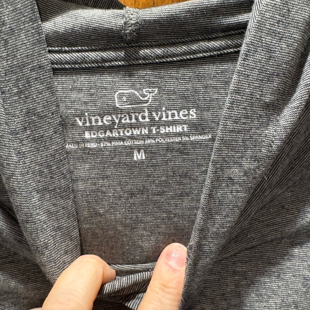 Vineyard Vines Charcoal Heather LS Hooded T M